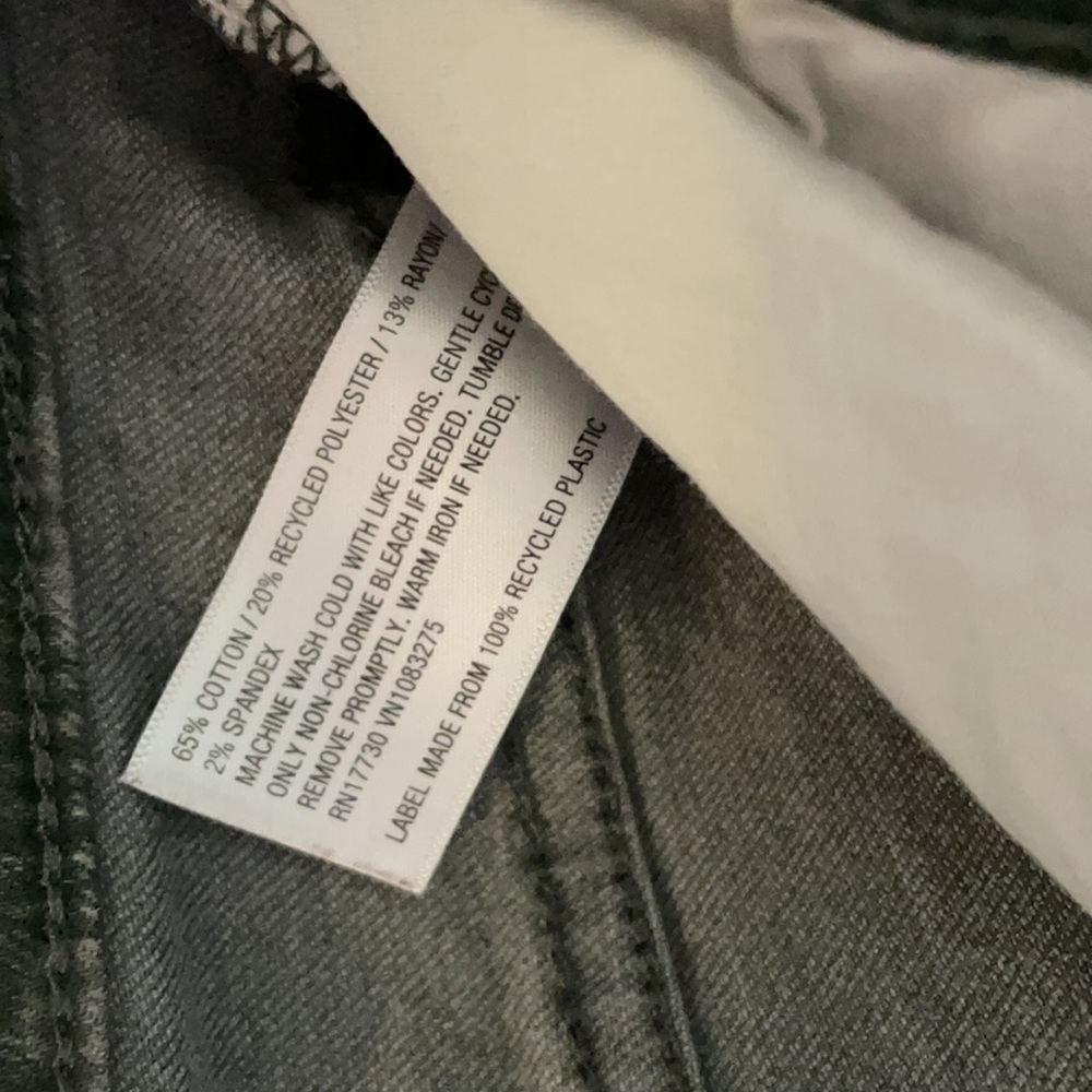 Universal Thread Ladies size 8/29 High Rise Skinny Crop - Picture 8 of 14
